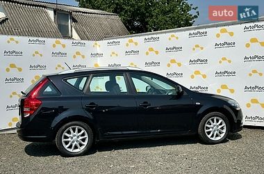 Универсал Kia Ceed 2011 в Луцке