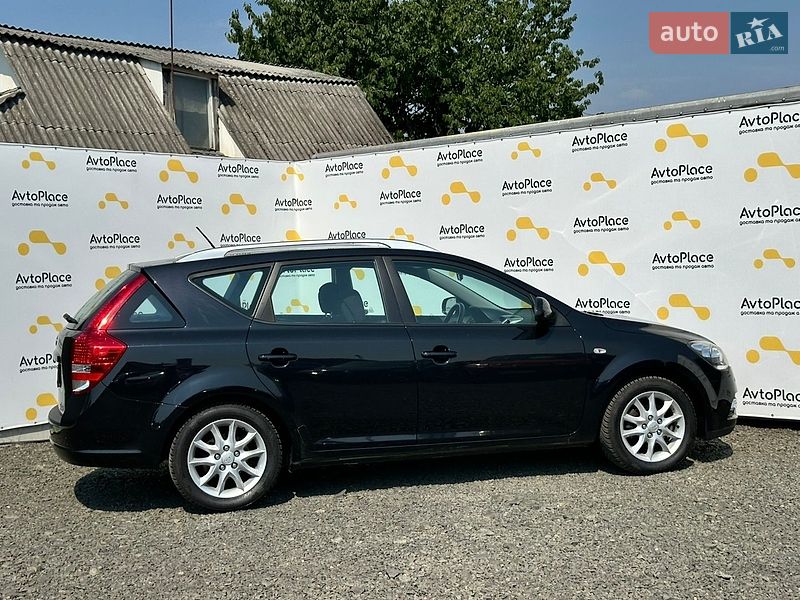 Универсал Kia Ceed 2011 в Луцке