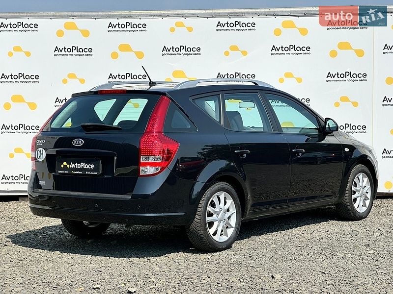 Универсал Kia Ceed 2011 в Луцке