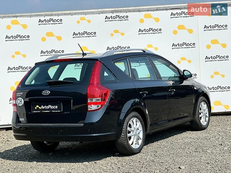 Универсал Kia Ceed 2011 в Луцке