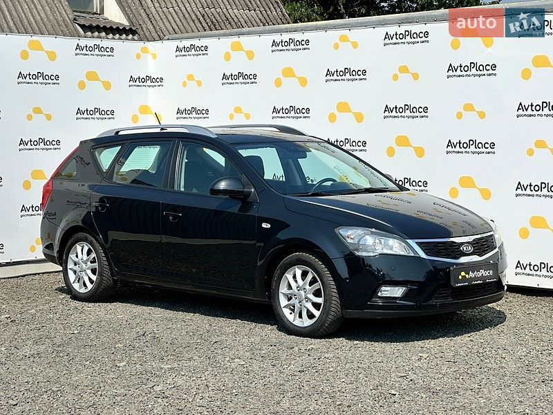 Универсал Kia Ceed 2011 в Луцке