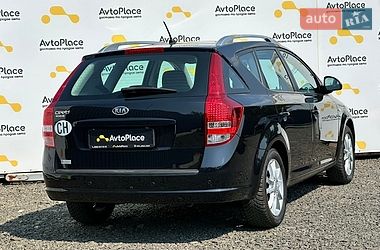 Универсал Kia Ceed 2011 в Луцке