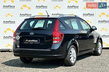 Универсал Kia Ceed 2011 в Луцке