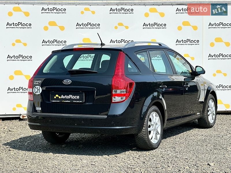 Универсал Kia Ceed 2011 в Луцке