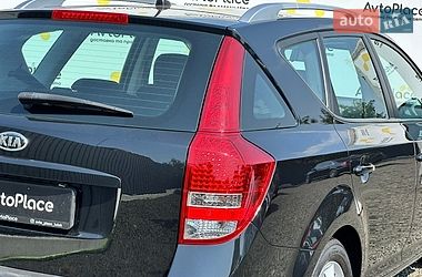 Универсал Kia Ceed 2011 в Луцке
