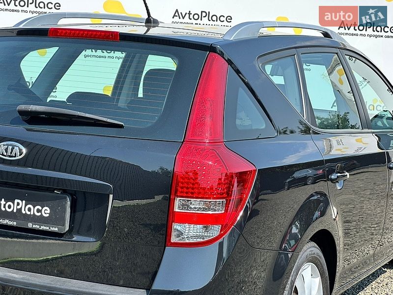 Универсал Kia Ceed 2011 в Луцке