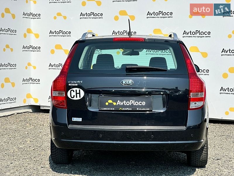 Универсал Kia Ceed 2011 в Луцке