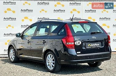 Универсал Kia Ceed 2011 в Луцке