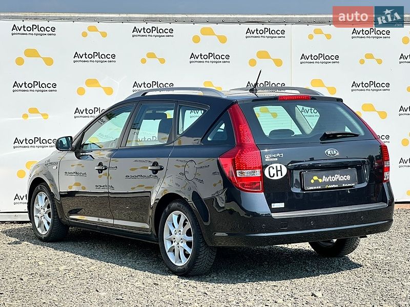Универсал Kia Ceed 2011 в Луцке