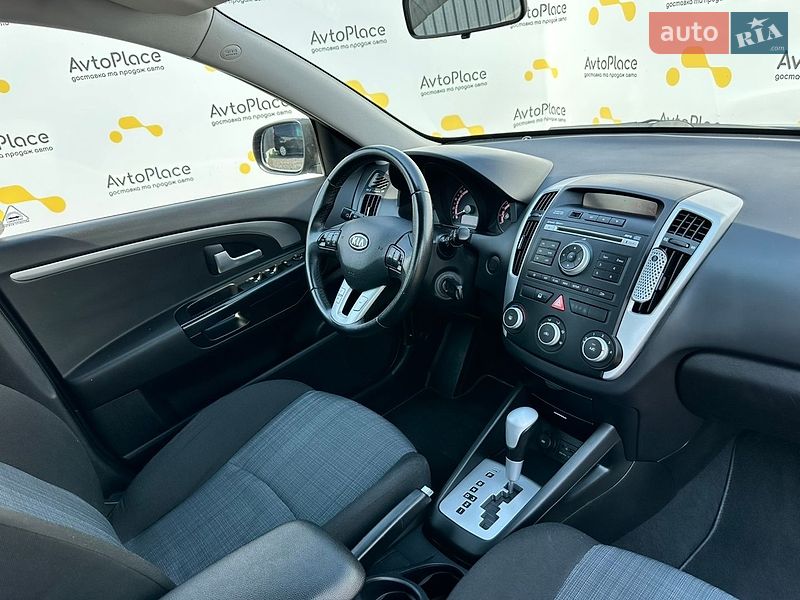 Универсал Kia Ceed 2011 в Луцке