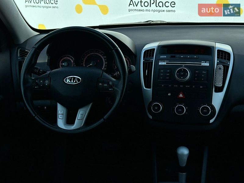 Универсал Kia Ceed 2011 в Луцке