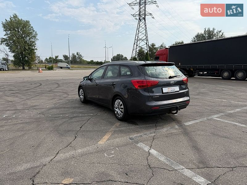 Універсал Kia Ceed 2015 в Києві
