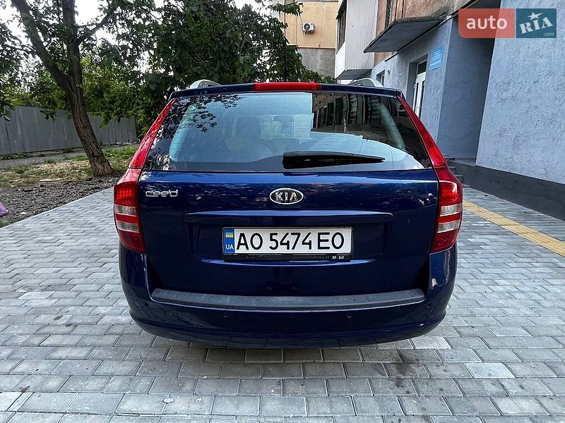 Універсал Kia Ceed 2009 в Ужгороді фото 3 Універсал Kia Ceed 2009 в Ужгороді