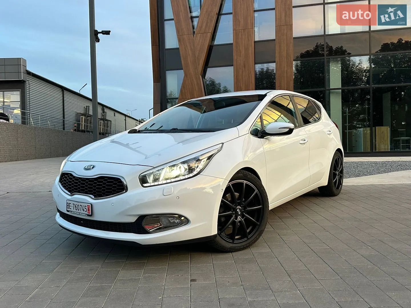 2012 Kia Cee'd - мініатюра 2