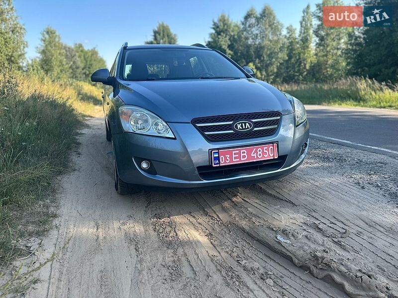 Универсал Kia Ceed 2009 в Киеве