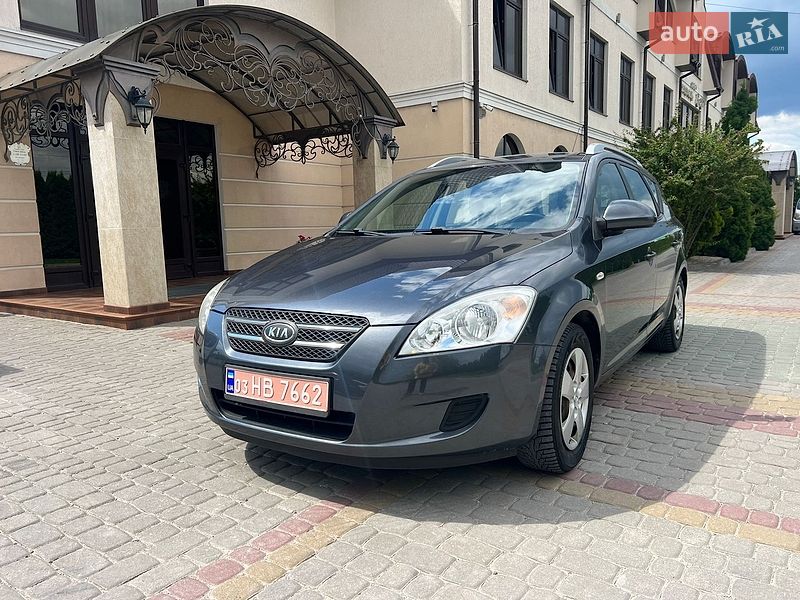 Універсал Kia Ceed 2008 в Дунаївцях