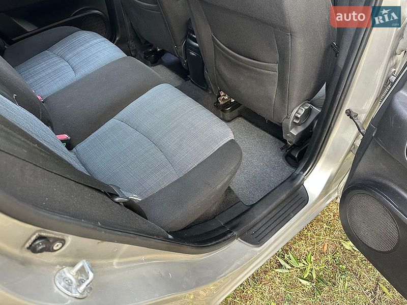 Универсал Kia Ceed 2009 в Мукачево