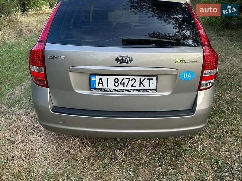 Универсал Kia Ceed 2009 в Мукачево