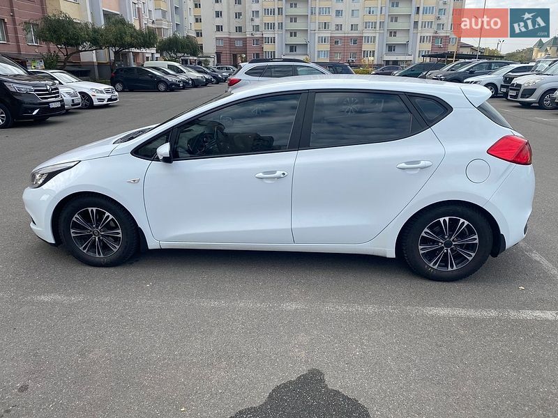 Хетчбек Kia Ceed 2013 в Києві