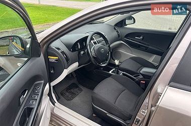 Хетчбек Kia Ceed 2008 в Луцьку
