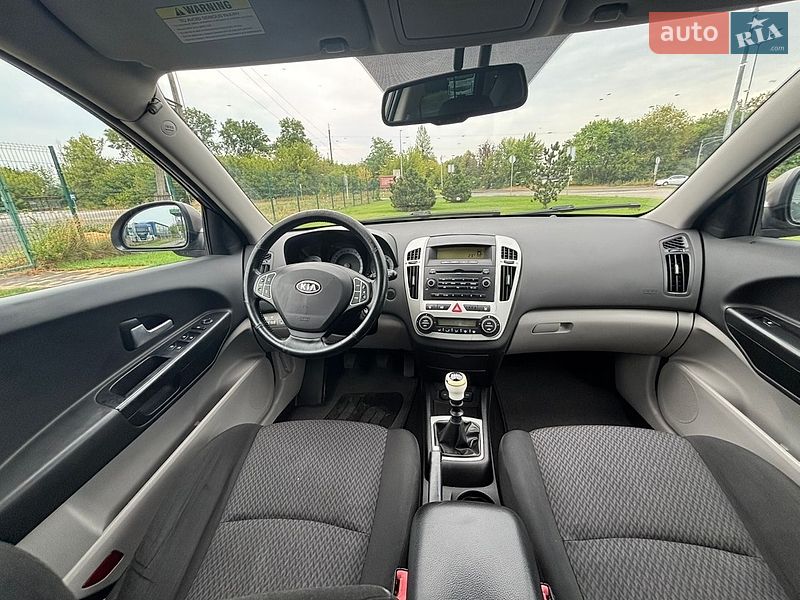 Хетчбек Kia Ceed 2008 в Луцьку
