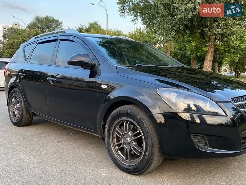 Универсал Kia Ceed 2008 в Киеве фото 2 Универсал Kia Ceed 2008 в Киеве