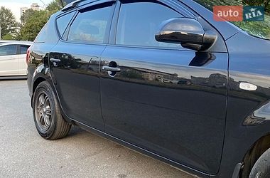 Универсал Kia Ceed 2008 в Киеве фото 12 Универсал Kia Ceed 2008 в Киеве