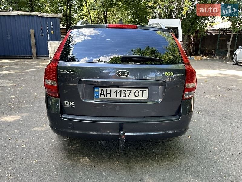 Универсал Kia Ceed 2010 в Павлограде