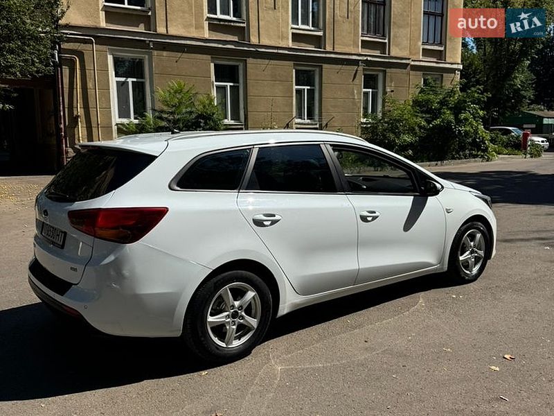 Універсал Kia Ceed 2016 в Івано-Франківську