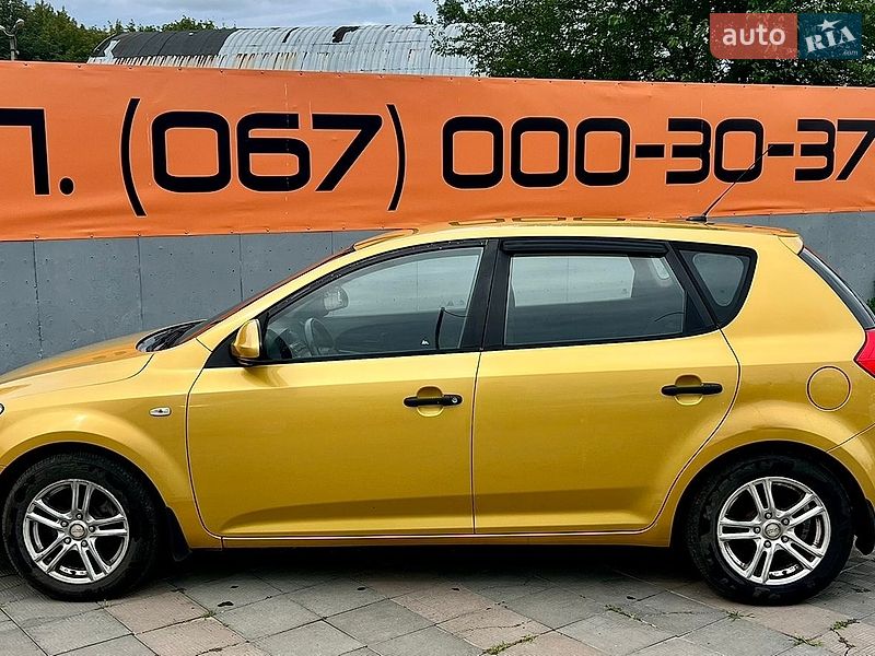 Хэтчбек Kia Ceed 2008 в Харькове