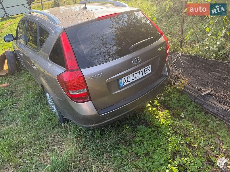 Універсал Kia Ceed 2010 в Ковелі