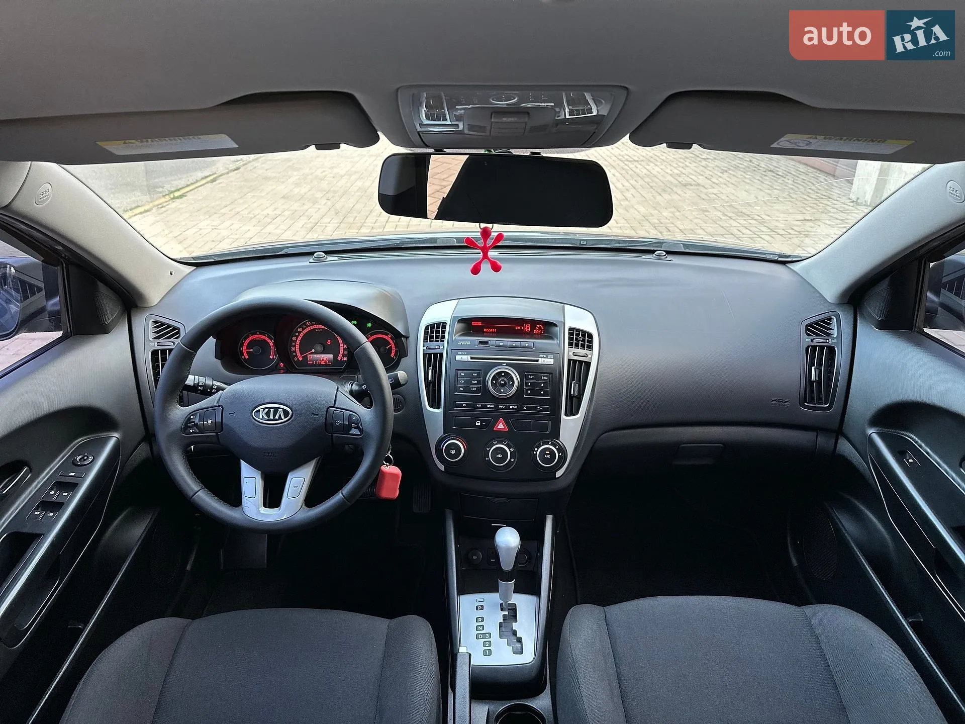 2010 Kia Cee'd - мініатюра 21