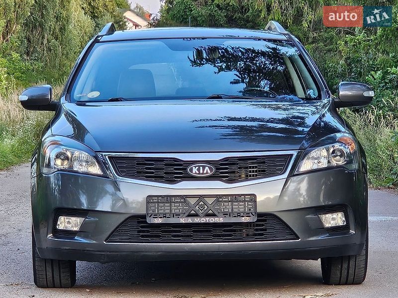 Универсал Kia Ceed 2009 в Дрогобыче