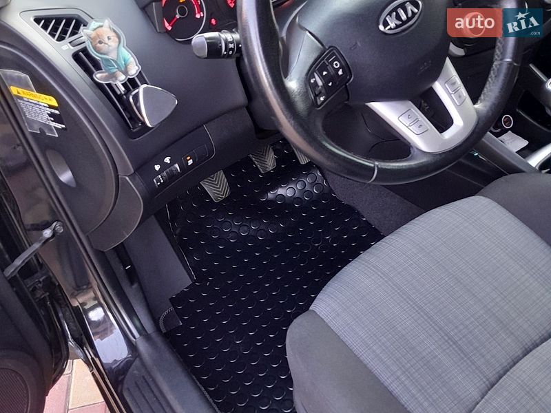 Универсал Kia Ceed 2011 в Краснограде