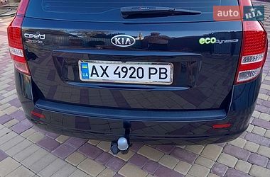 Универсал Kia Ceed 2011 в Краснограде