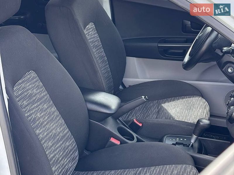 Хэтчбек Kia Ceed 2008 в Львове