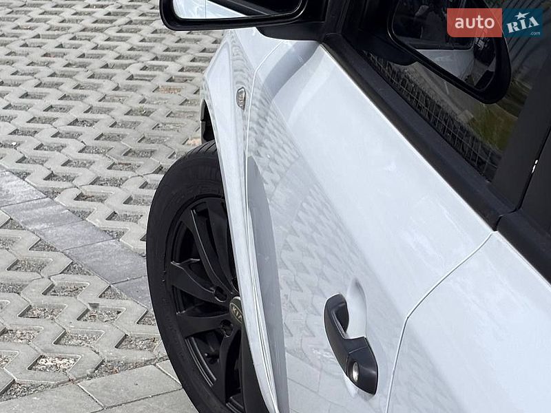 Хэтчбек Kia Ceed 2008 в Львове