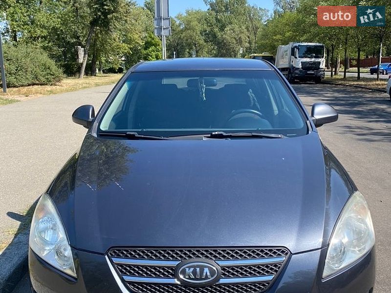 Хетчбек Kia Ceed 2008 в Києві