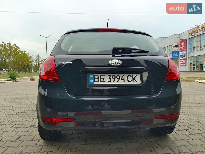 Хэтчбек Kia Ceed 2009 в Николаеве фото 14 Хэтчбек Kia Ceed 2009 в Николаеве