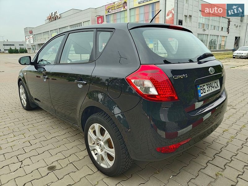 Хэтчбек Kia Ceed 2009 в Николаеве фото 24 Хэтчбек Kia Ceed 2009 в Николаеве