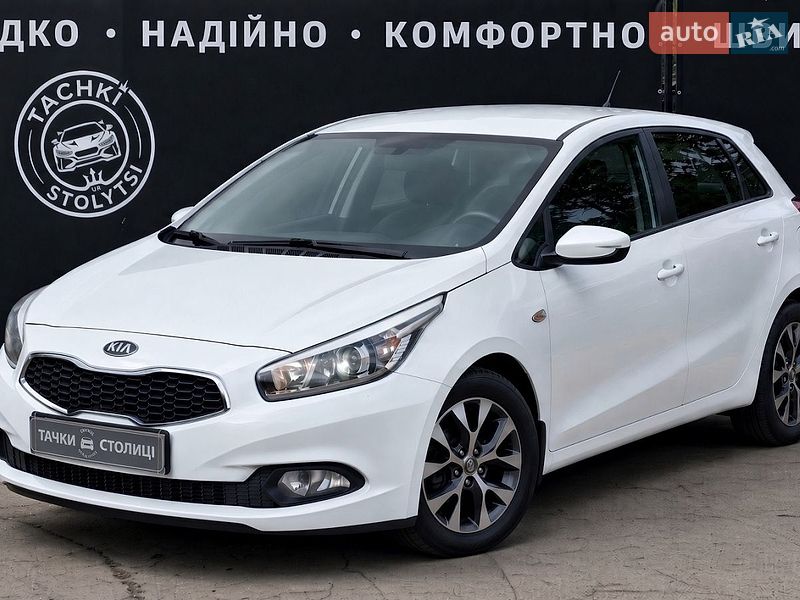 Хэтчбек Kia Ceed 2015 в Киеве