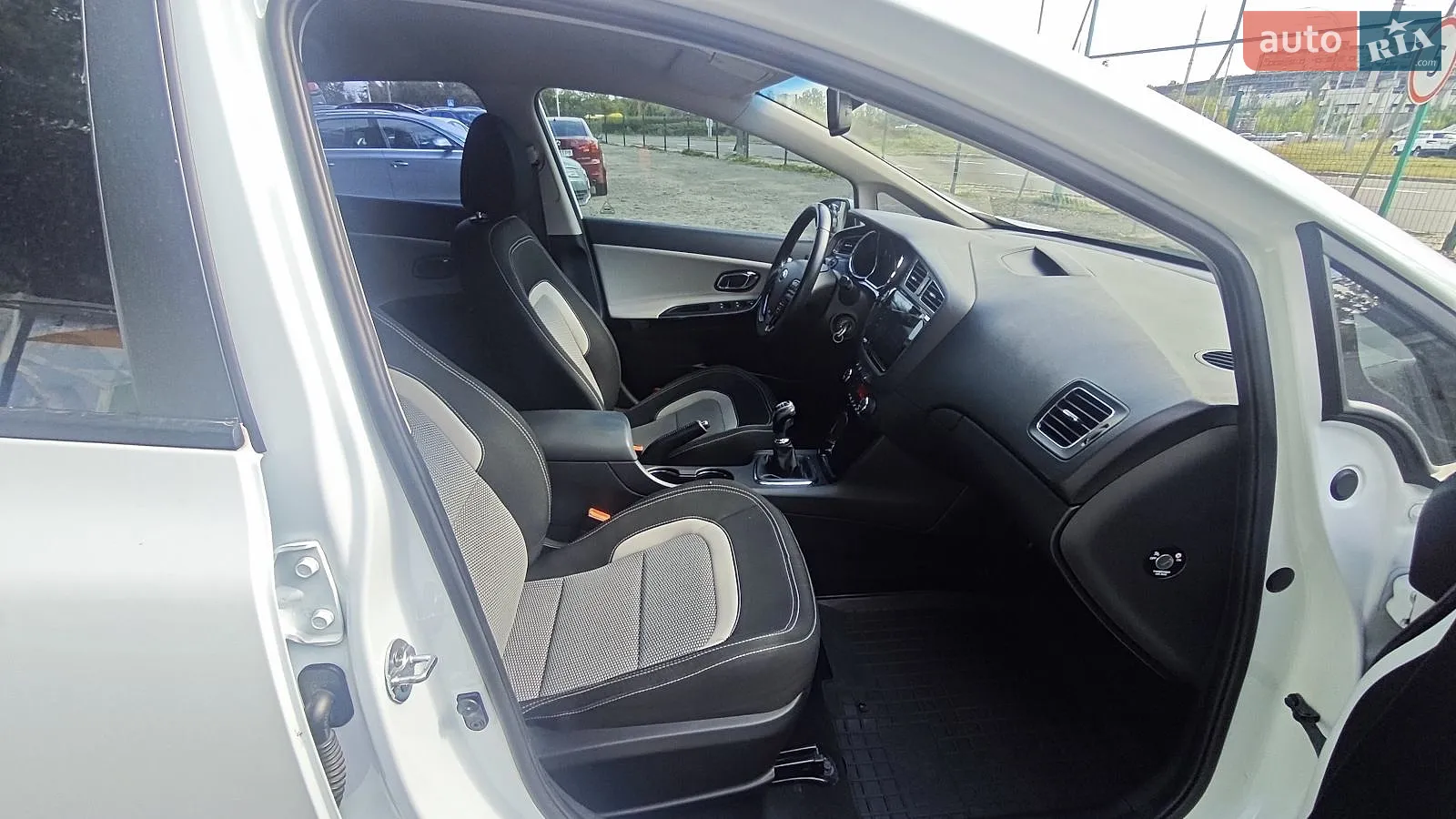 2015 Kia Cee'd - мініатюра 14