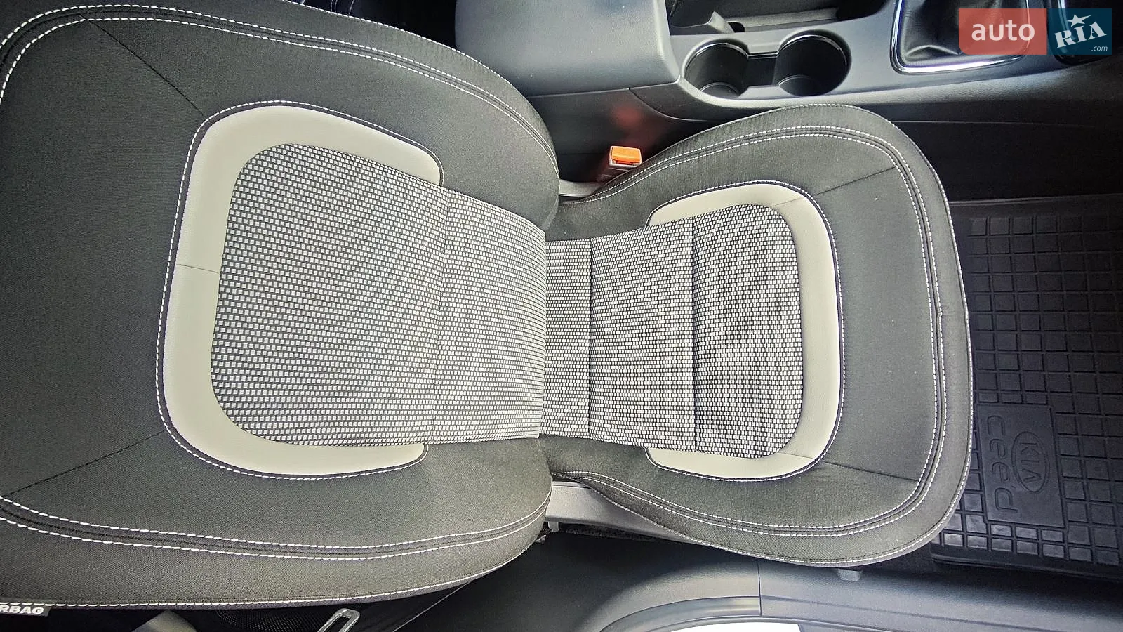 2015 Kia Cee'd - мініатюра 15