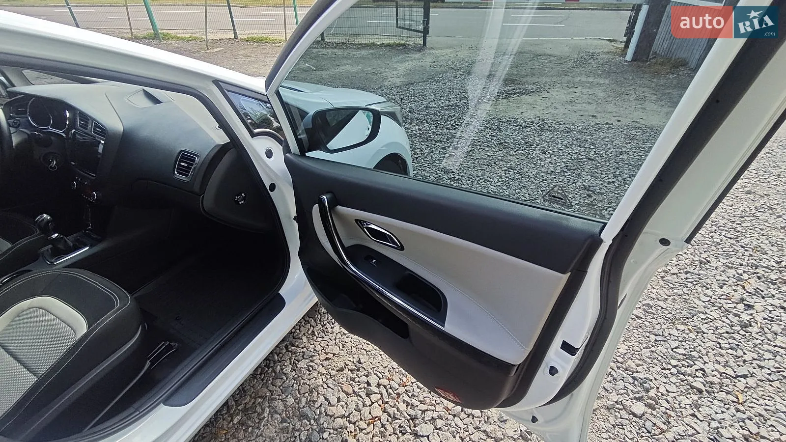 2015 Kia Cee'd - мініатюра 16