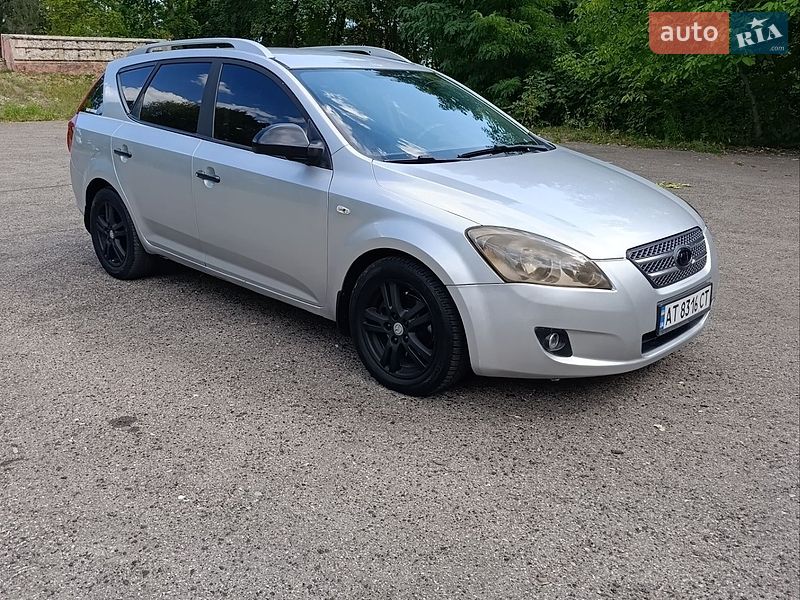 Универсал Kia Ceed 2009 в Калуше