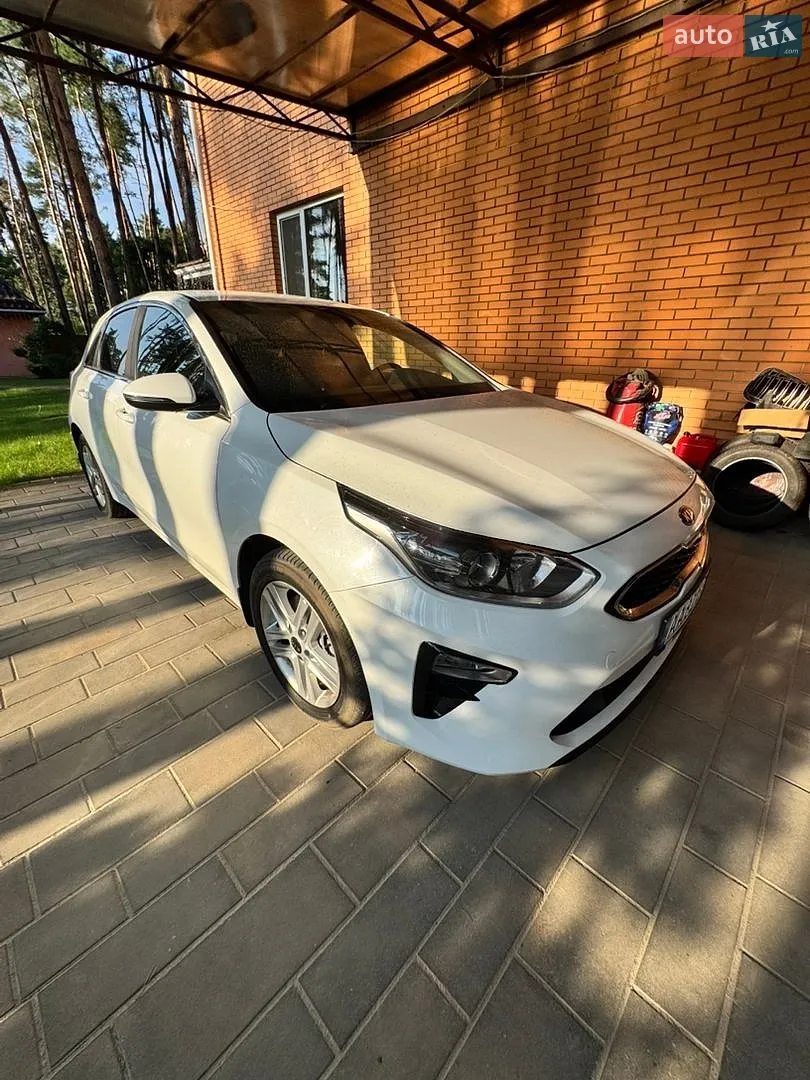 2019 Kia Cee'd - мініатюра 2