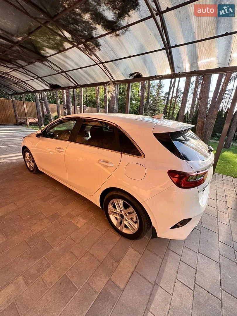 2019 Kia Cee'd - мініатюра 3
