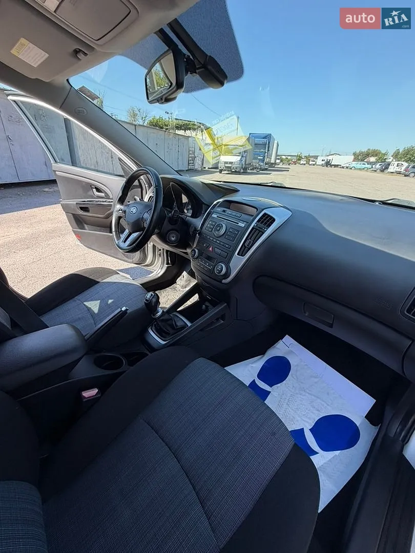 2012 Kia Cee'd - мініатюра 16