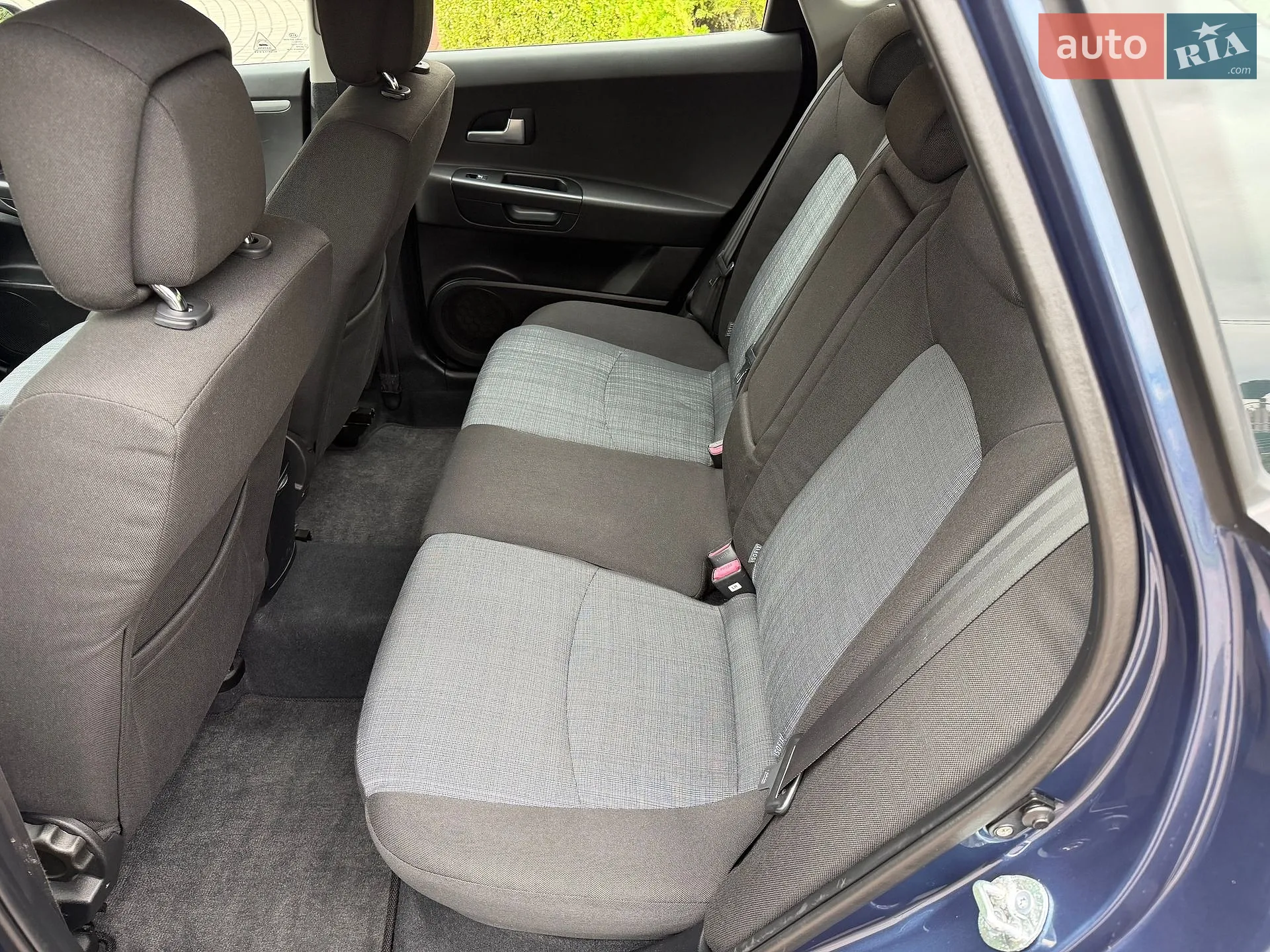 2010 Kia Cee'd - мініатюра 32