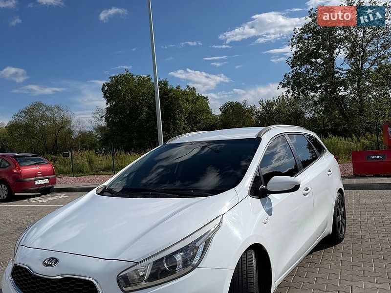 Универсал Kia Ceed 2014 в Стрые фото Универсал Kia Ceed 2014 в Стрые